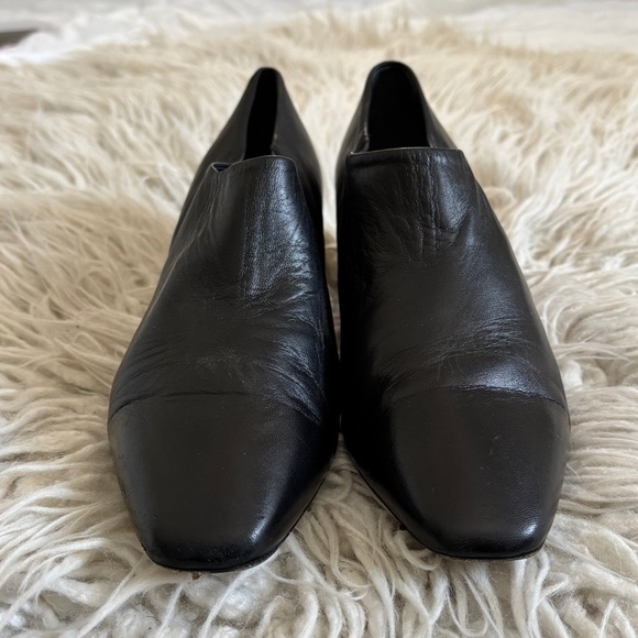Vince Black Leather Square Block Heel Low Ankle Booties Size 8 - Picture 3 of 9
